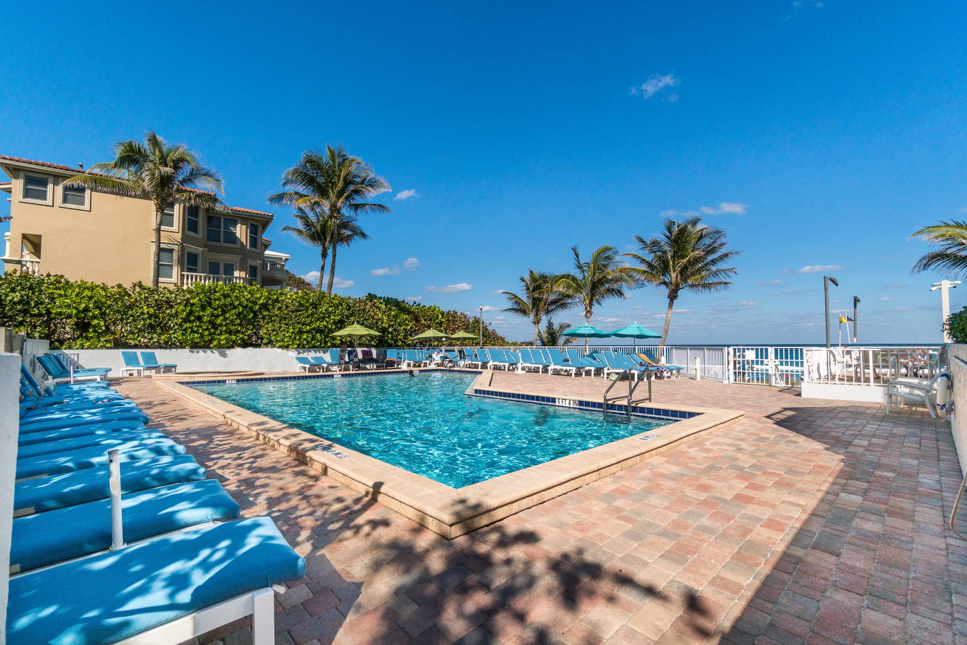4600 S Ocean Boulevard, #602, Highland Beach, FL 33487 beach club pool