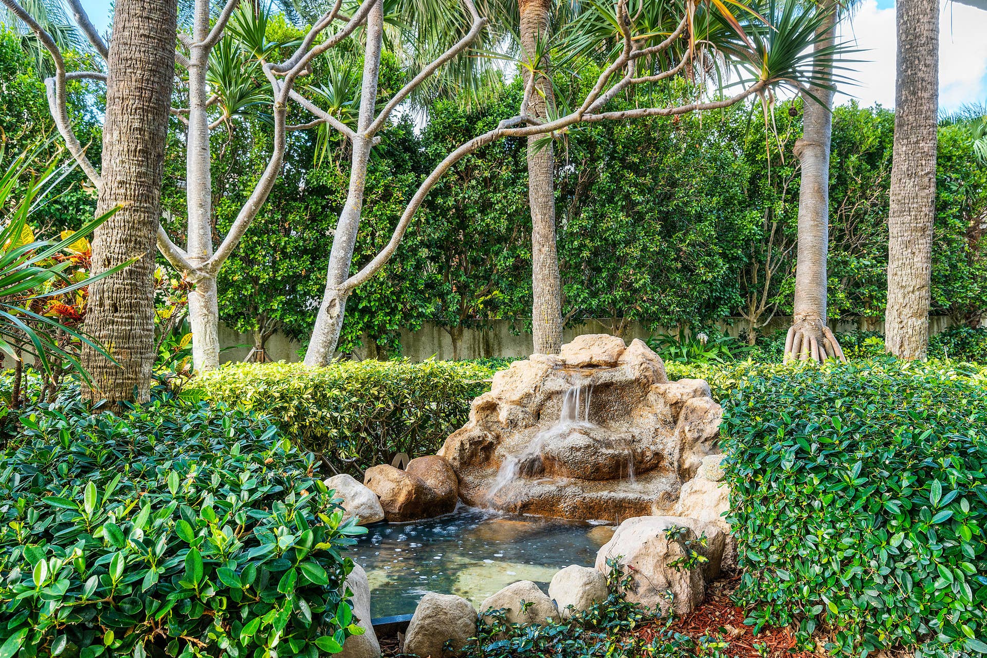 4600 S Ocean Boulevard, #602, Highland Beach, FL 33487 beautiful entry to Carron House