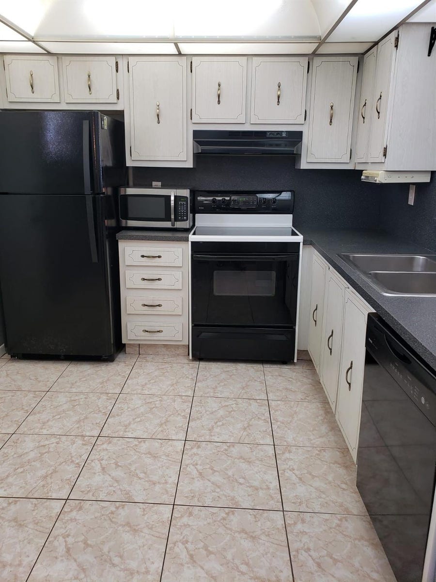 Property photo for 406 NW 68th Avenue, #511, Plantation, FL