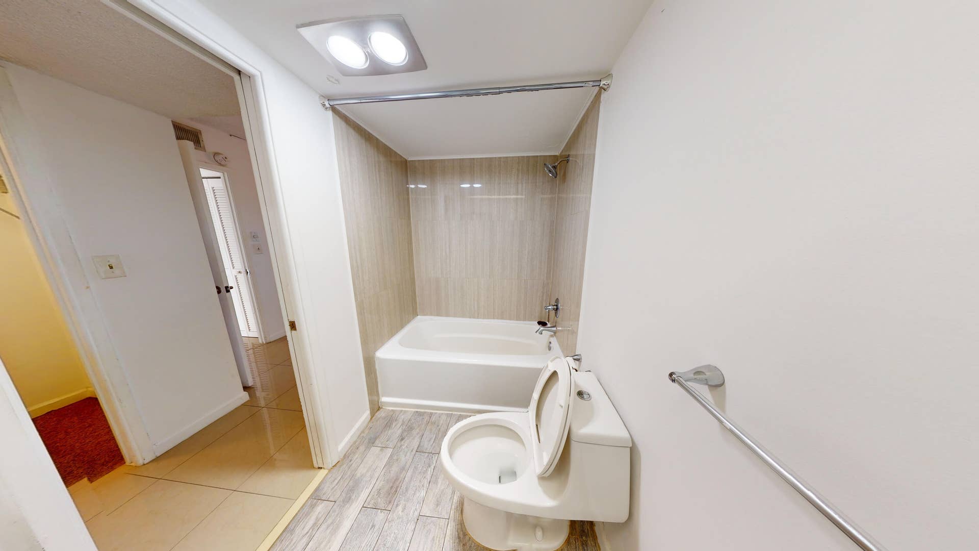 3080 N Course Drive, #604, Pompano Beach, FL 33069 Bathroom (6)