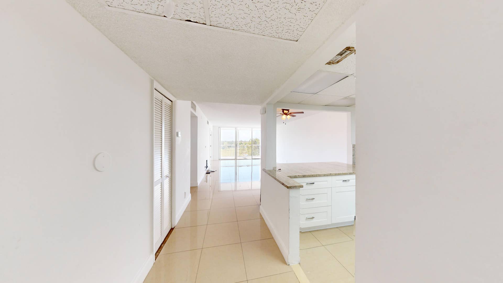 3080 N Course Drive, #604, Pompano Beach, FL 33069 Kitchen (2)