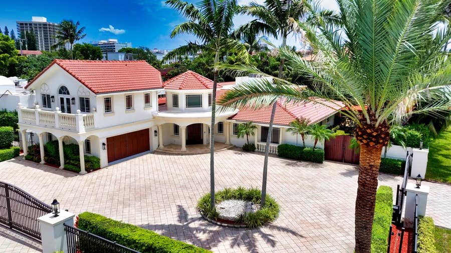 Property photo for 1098 Spanish River Road, Boca Raton, FL