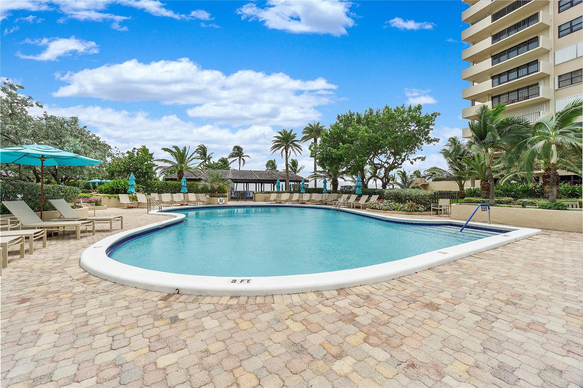 5100 N Ocean Boulevard, #1504, Lauderdale-By-The-Sea, Lauderdale By The Sea, FL 33308 Photo 4