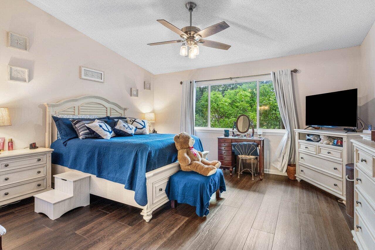 1022 Kokomo Key Lane, Delray Beach, FL 33483 Primary bedroom on second floor