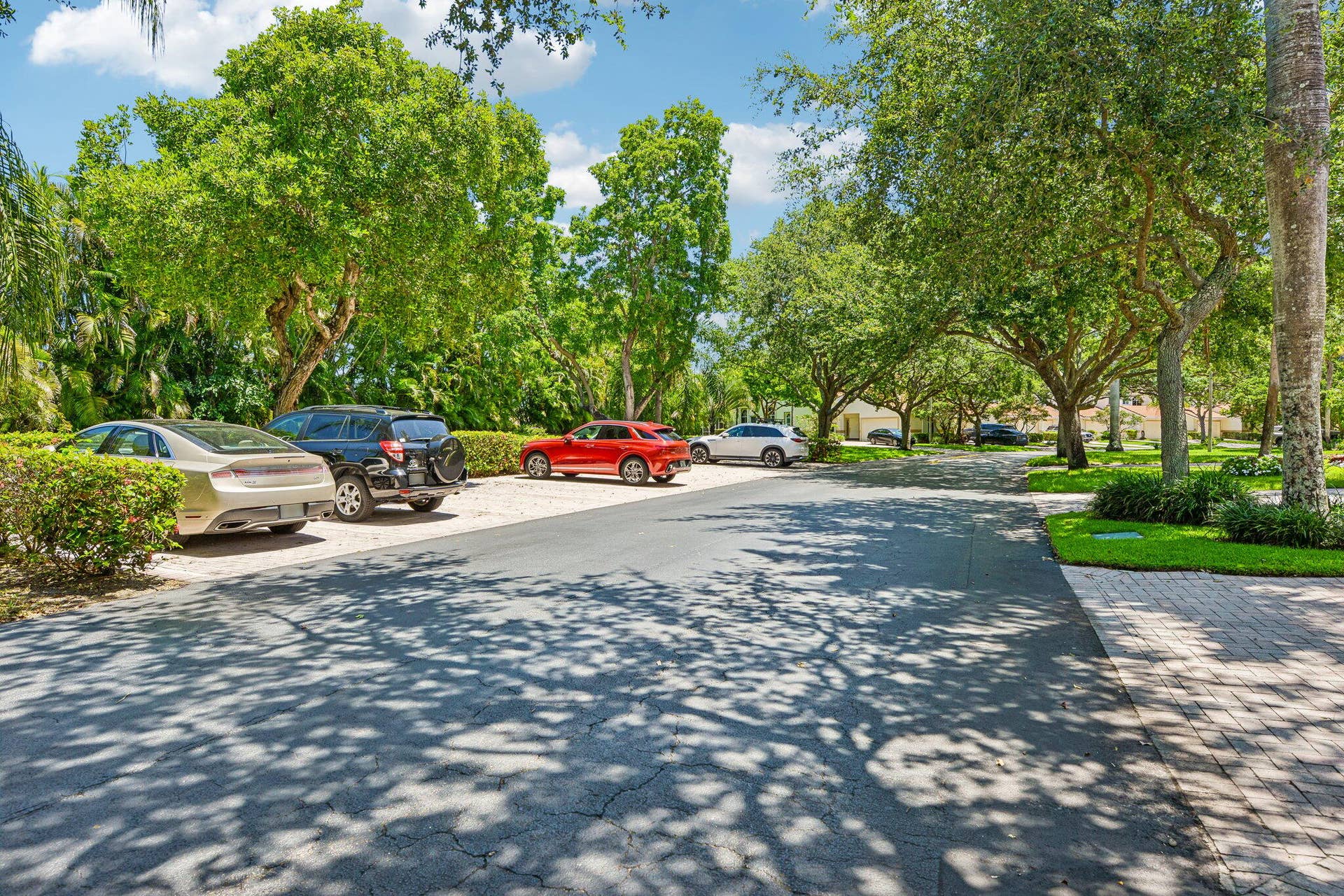 692 W Palm Aire Drive, Pompano Beach, FL 33069 Plenty Guest Parking Just Across The Street