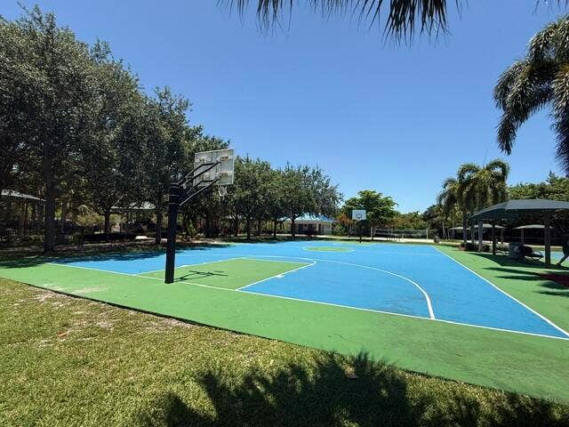 692 W Palm Aire Drive, Pompano Beach, FL 33069 Enjoy The Park/Playground/ Sports Area Close By