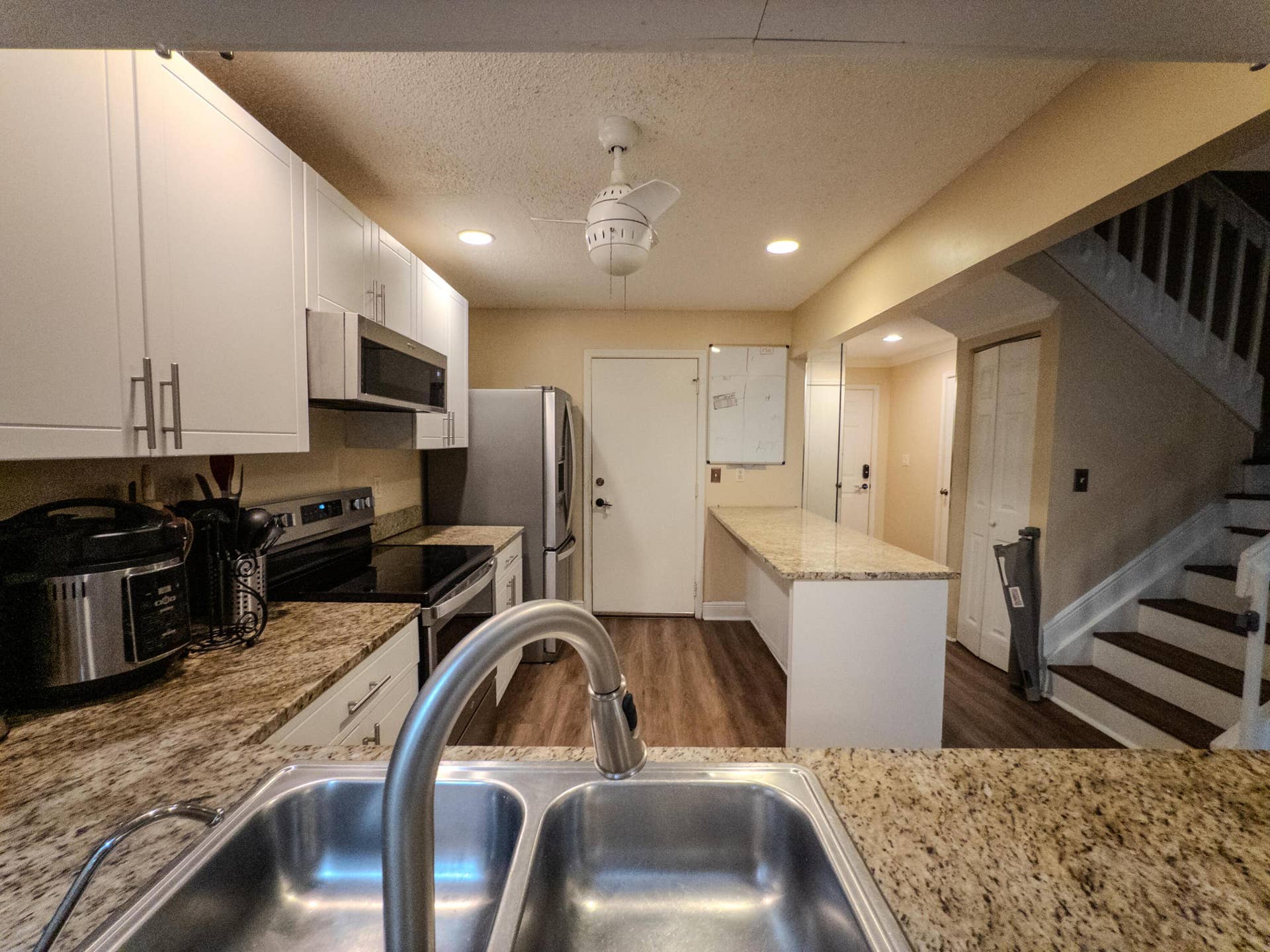 2011 E Discovery Cir E, Deerfield Beach, FL 33442 APC_2804