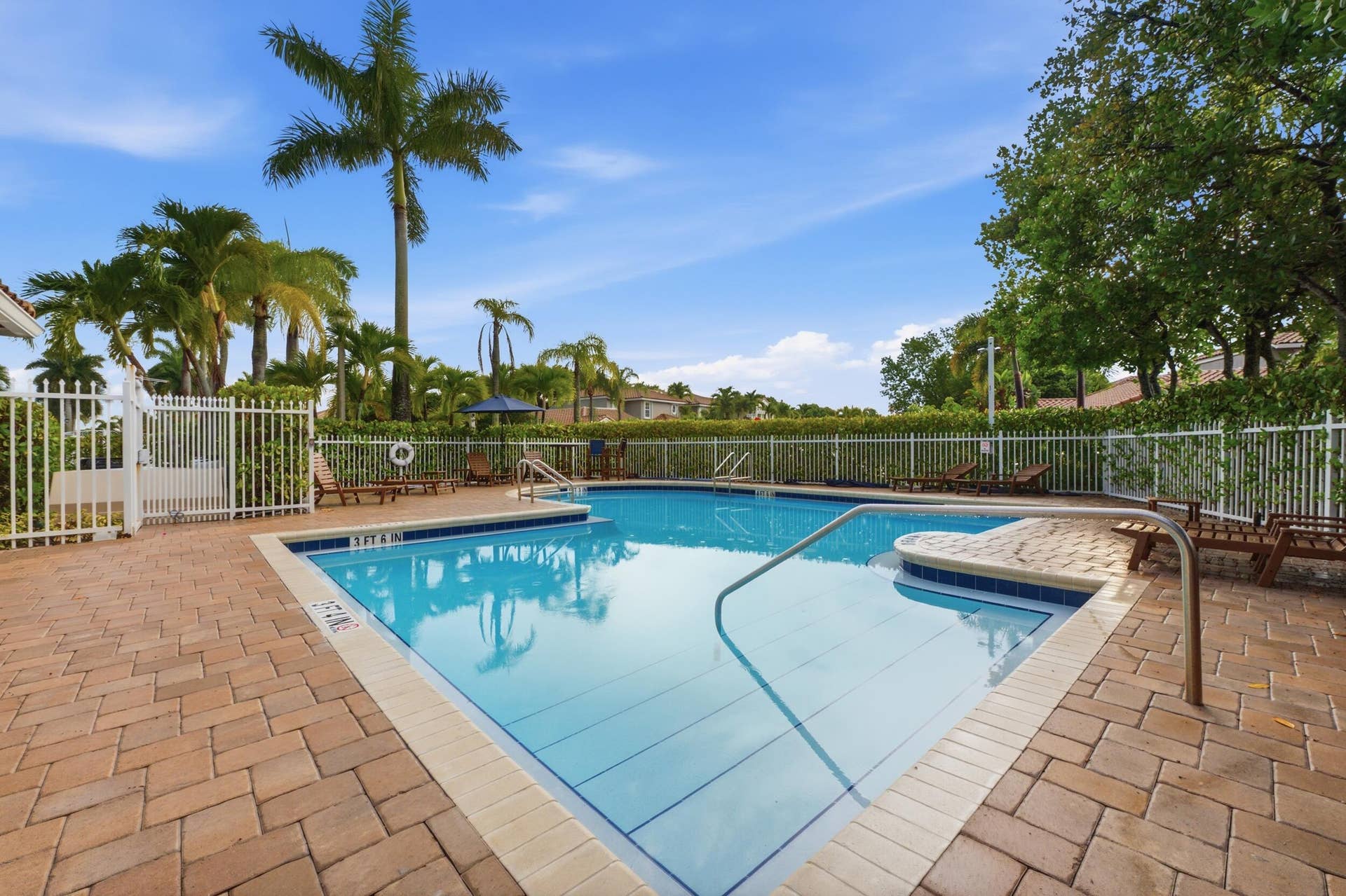 5673 NW 117th Avenue, Coral Springs, FL 33076 54__dsc0145