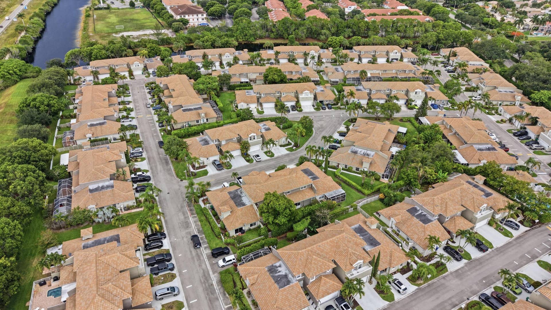 5673 NW 117th Avenue, Coral Springs, FL 33076 55_013_photo jun 15 2026, 5 46 16 pm