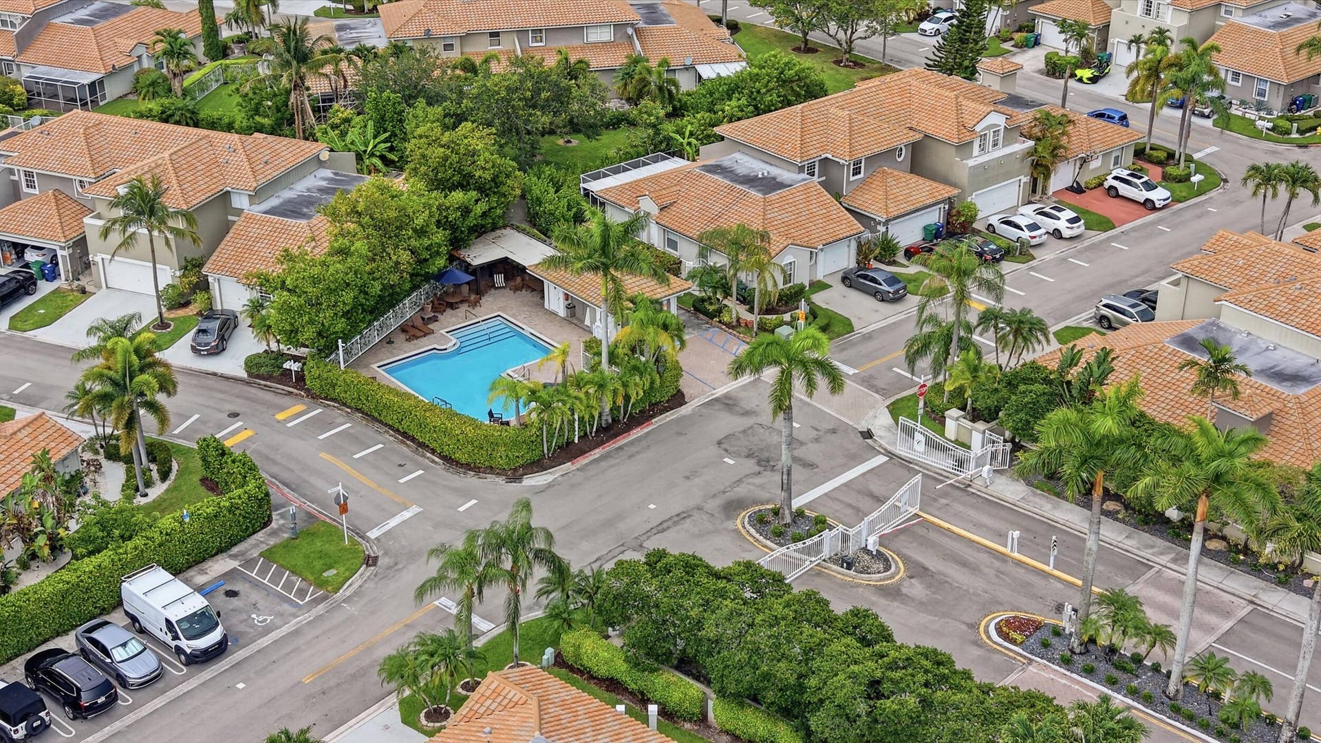 5673 NW 117th Avenue, Coral Springs, FL 33076 51_011_photo jun 15 2026, 5 45 12 pm