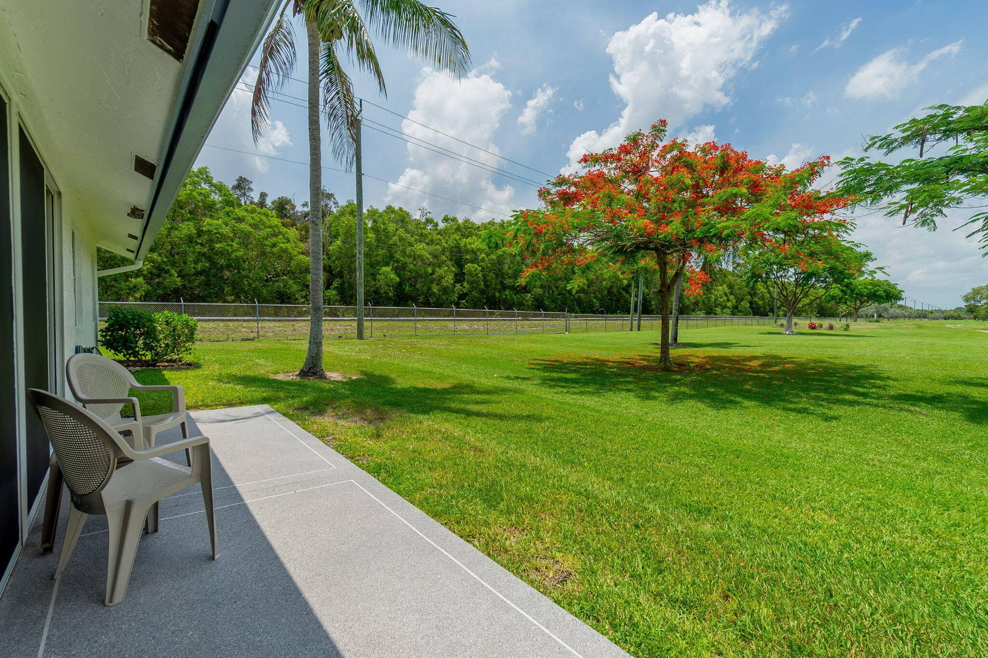 5487 Crystal Anne Drive, West Palm Beach, FL 33417 Back Yard