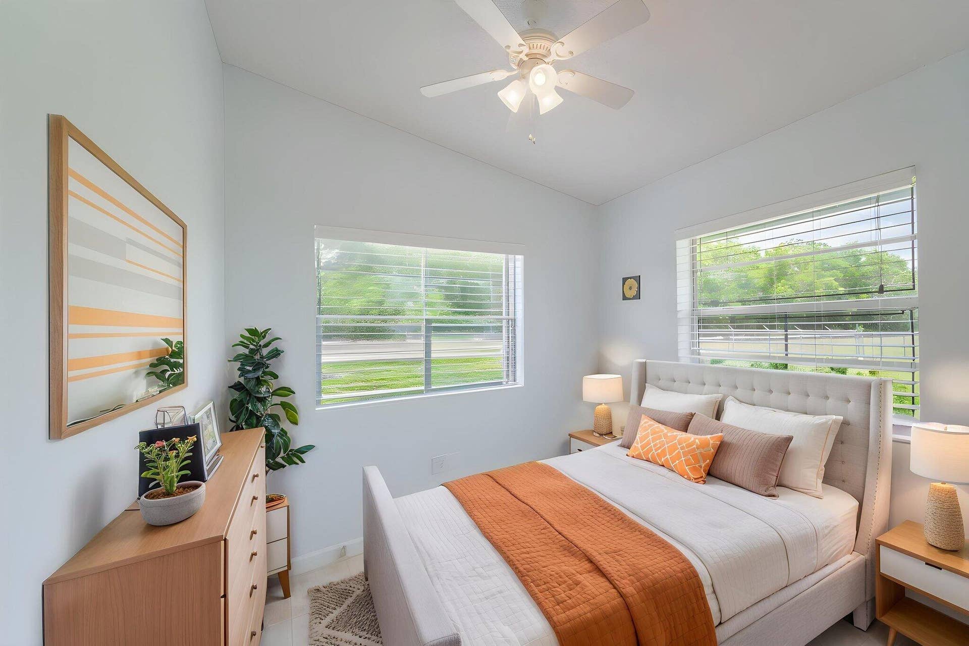 5487 Crystal Anne Drive, West Palm Beach, FL 33417 Guest 2 Staged
