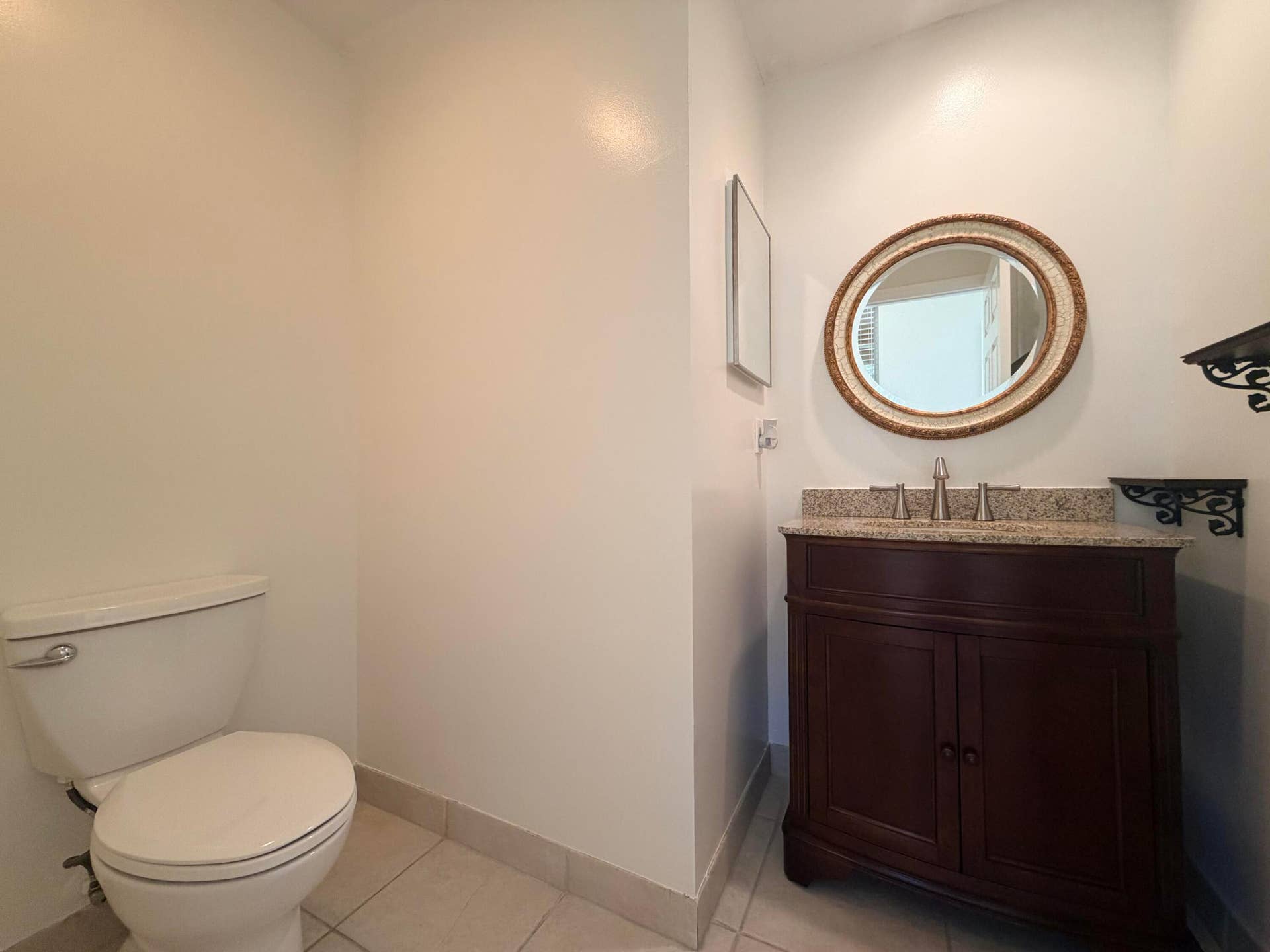 5772 NW 119th Drive, Coral Springs, Coral Springs, FL 33076 Powder room