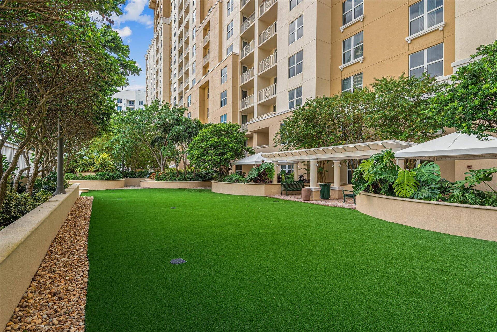 511 SE 5th Avenue, #2110, Fort Lauderdale, FL 33301 6th FL Zen Garden