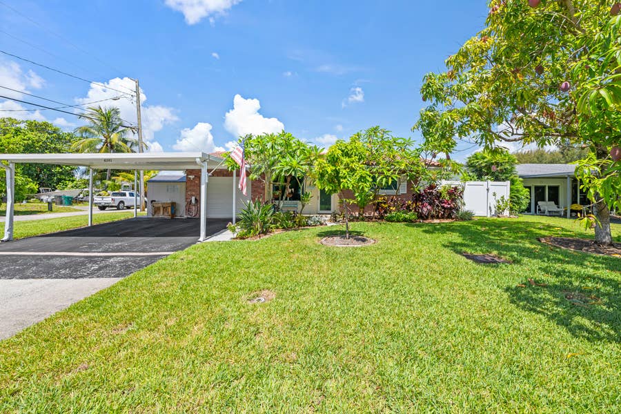 Property photo for 4391 SW 34th Lane Lane, Fort Lauderdale, FL