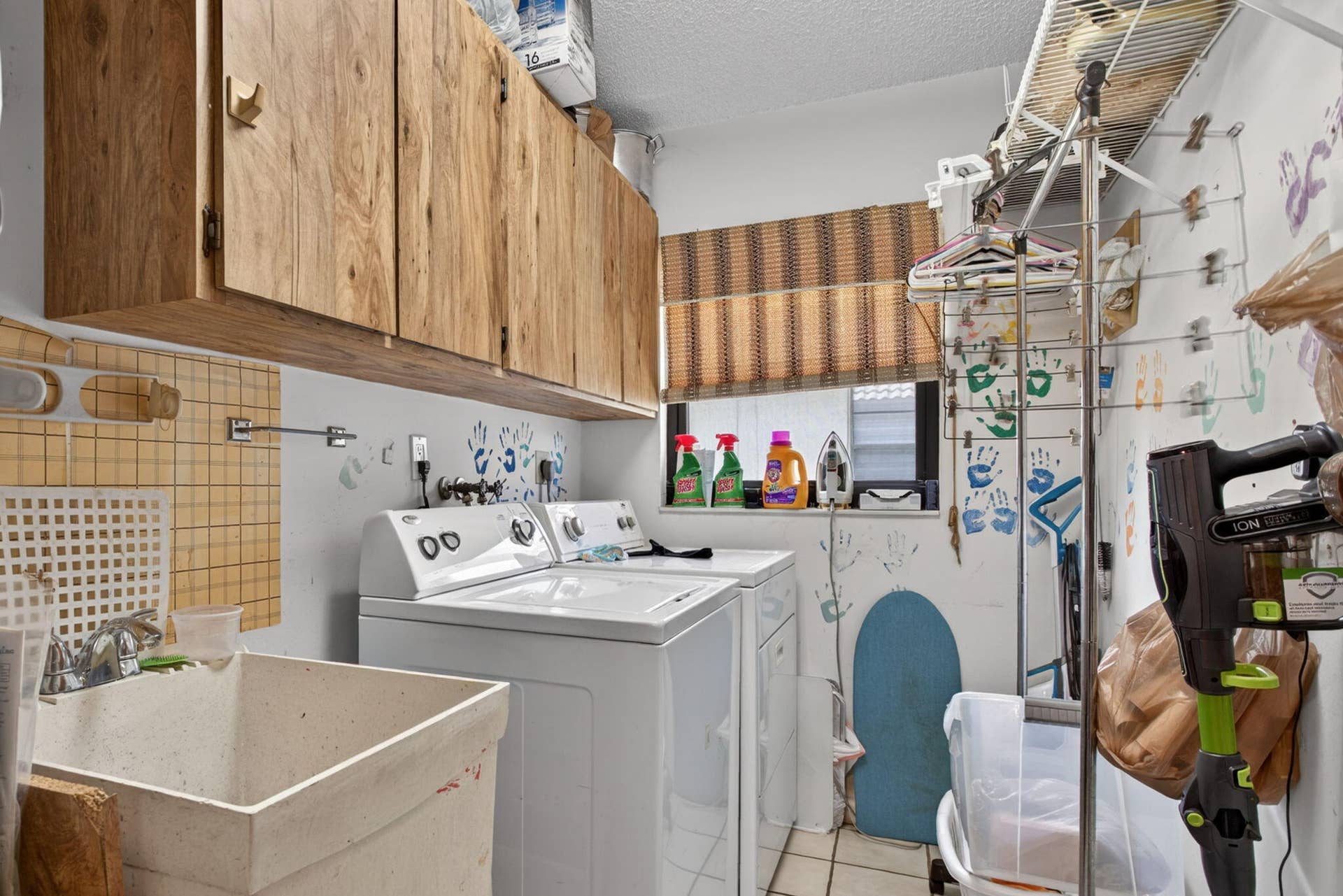 1311 NW 111th Way, Coral Springs, FL 33071 Slop sink