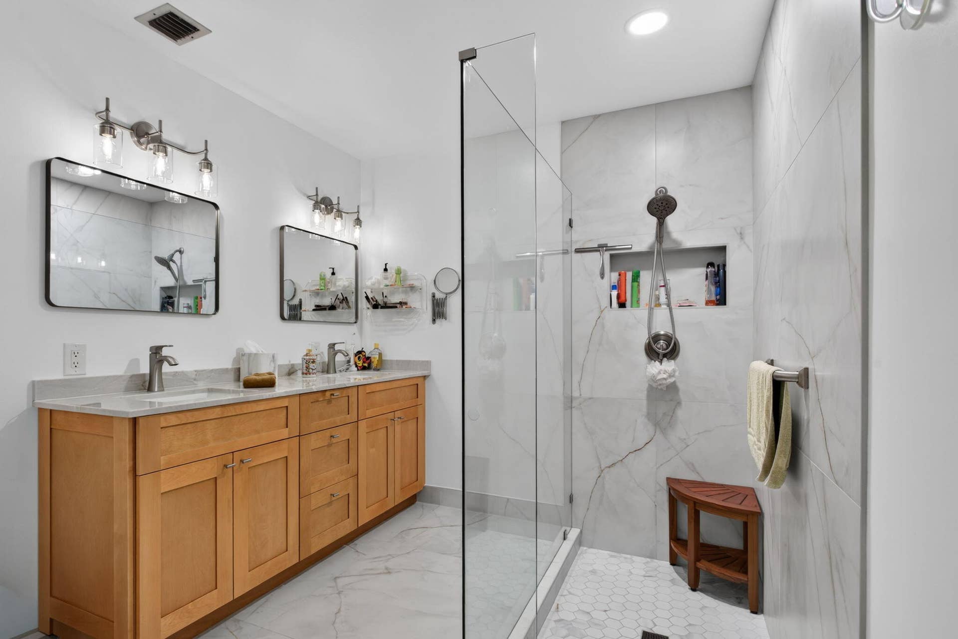 1311 NW 111th Way, Coral Springs, FL 33071 Remodeled large step down shower