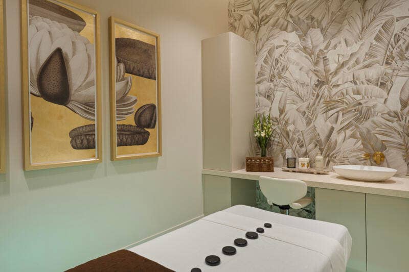 LOE Clubhouse-Spa-303