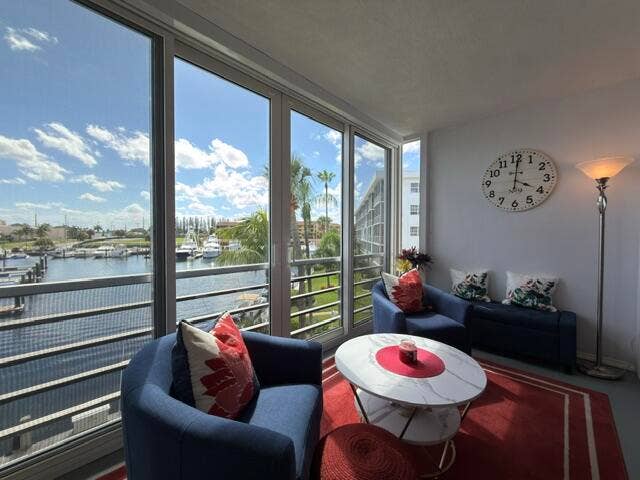 29 Yacht Club Drive, #306, North Palm Beach, North Palm Beach, FL 33408 IMG_7098