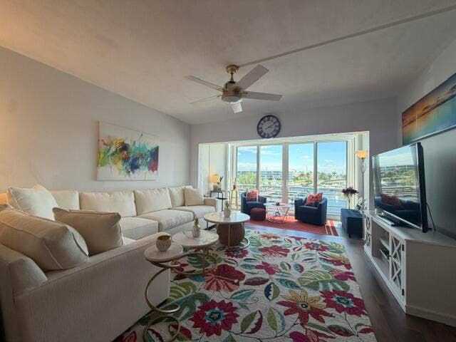 29 Yacht Club Drive, #306, North Palm Beach, North Palm Beach, FL 33408 IMG_7084