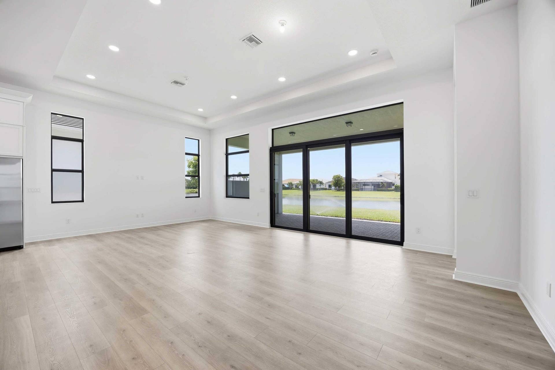 5627 Saint Armands Way, Westlake, FL 33470 Great Room-Dining