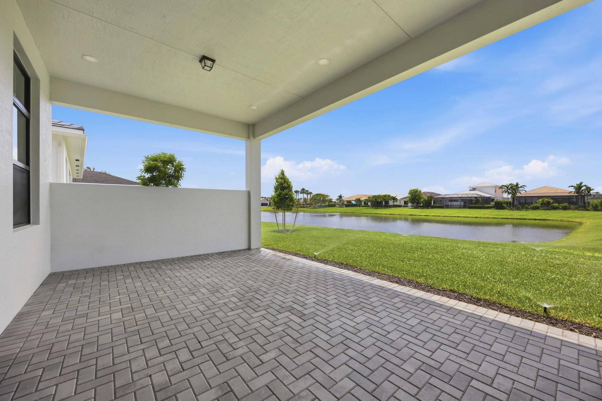 5627 Saint Armands Way, Westlake, FL 33470 Lanai