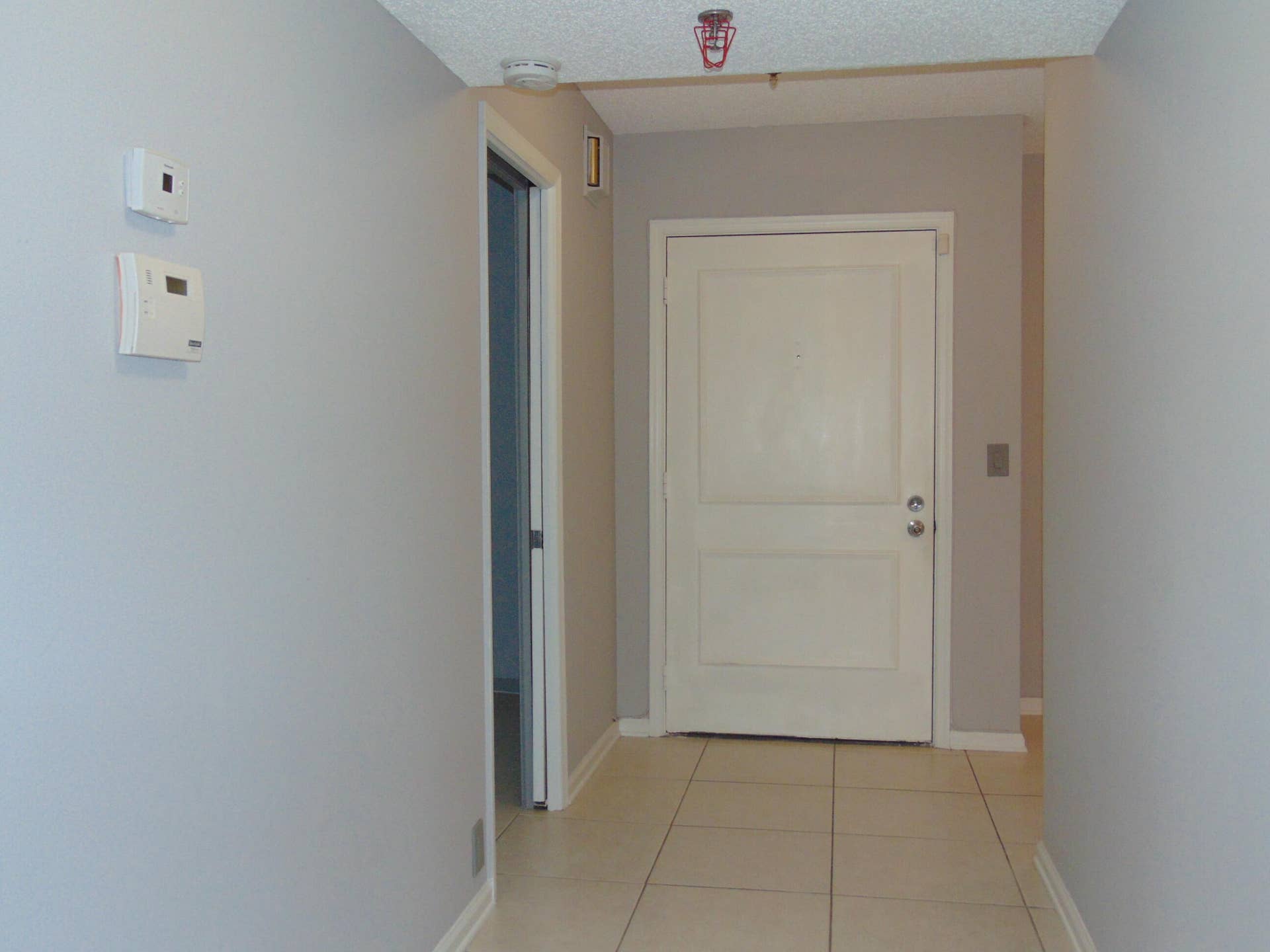 9220 SW 14th Street, #3103, Boca Raton, FL 33428 ENTRY FOYER