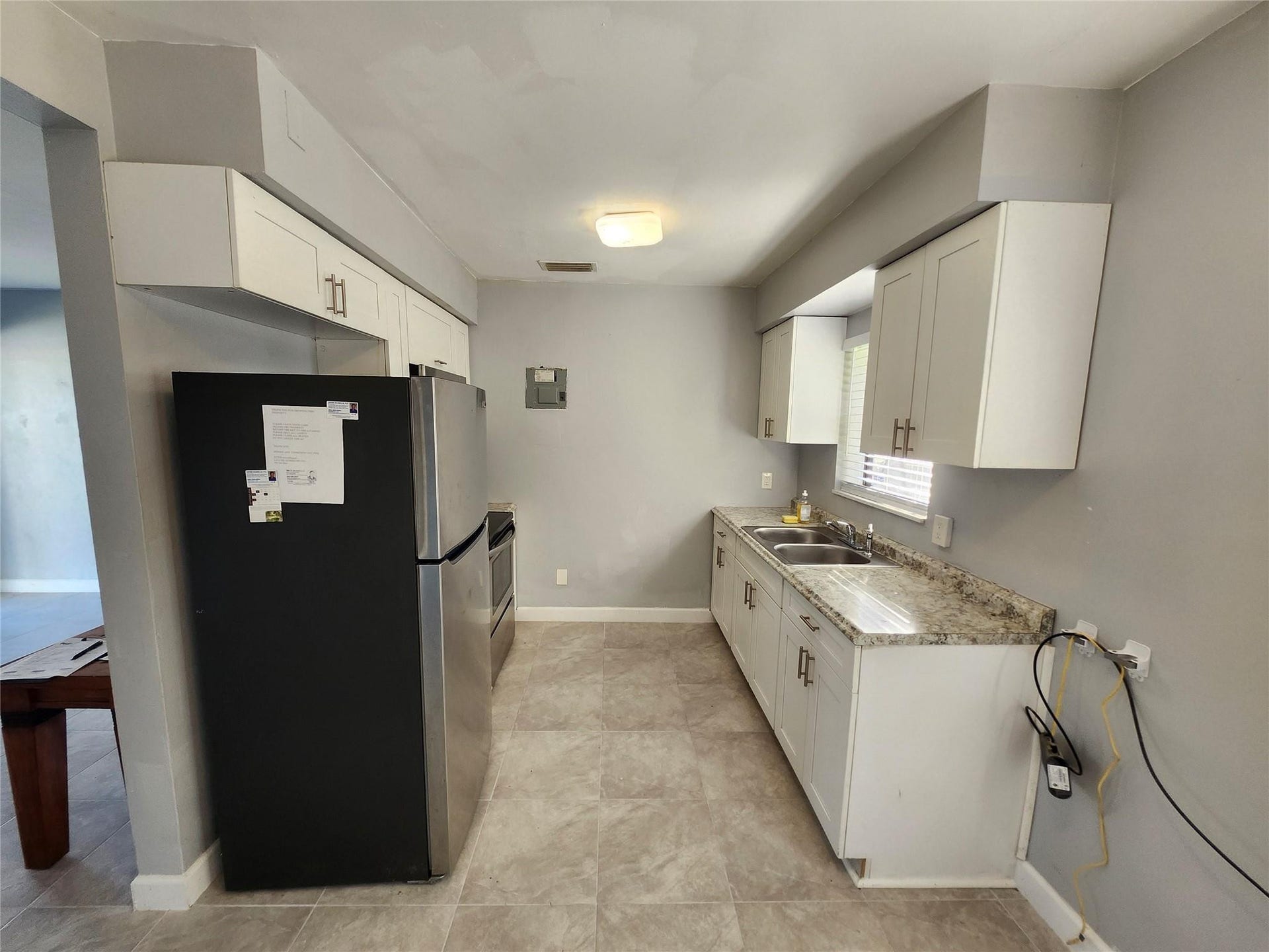 942 NW 12th Street, Fort Lauderdale, FL 33311 Photo 9