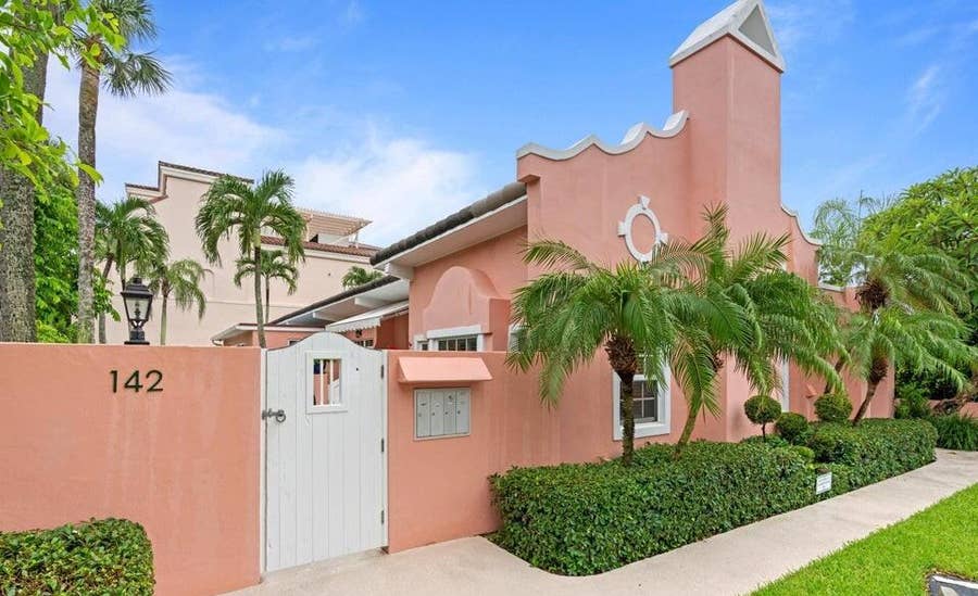 Property photo for 142 Peruvian Avenue, #102, Palm Beach, FL