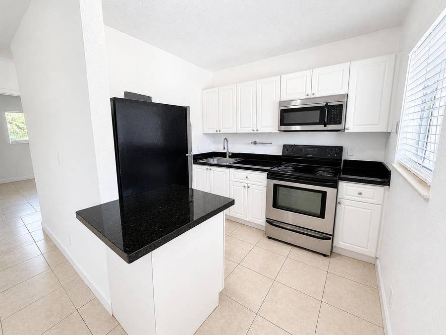 Property photo for 701 SW 14th Avenue, #7, Fort Lauderdale, FL
