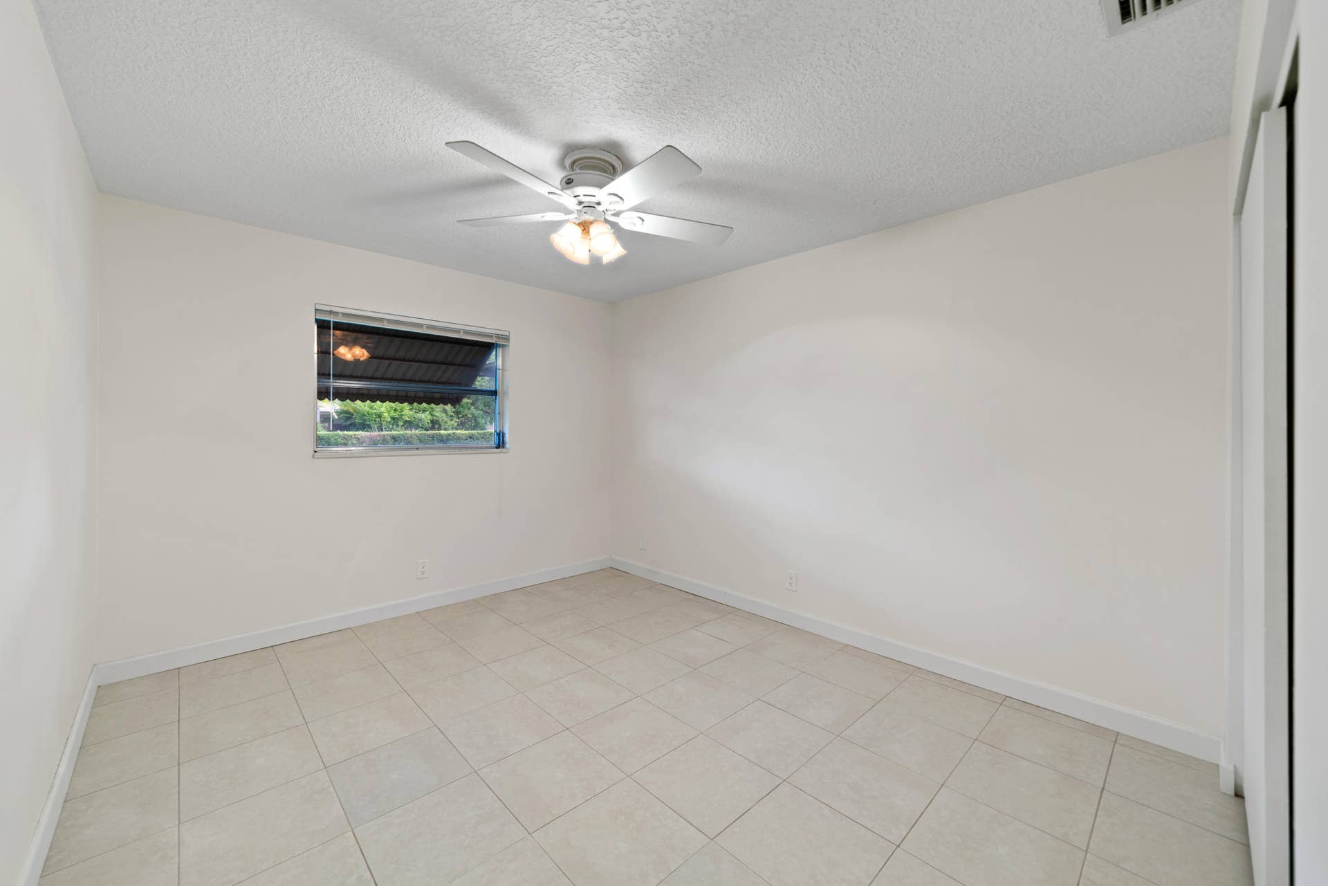 BEDROOMS OF ALL 3 2 BED, 1 BATH UNITS.
