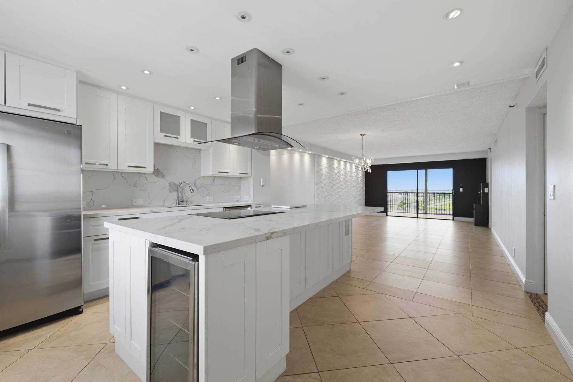 2215 Cypress Island Drive, #906, Pompano Beach, FL 33069 DSC09081