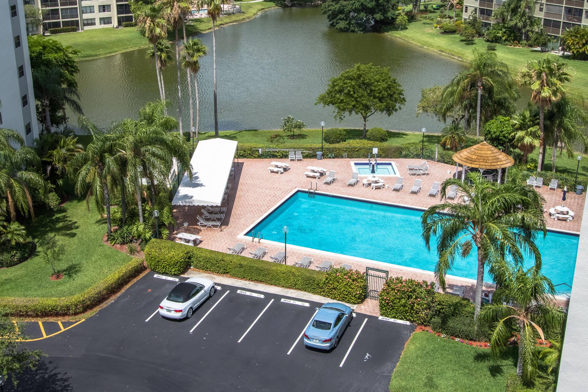 2215 Cypress Island Drive, #906, Pompano Beach, FL 33069 2217_801-10