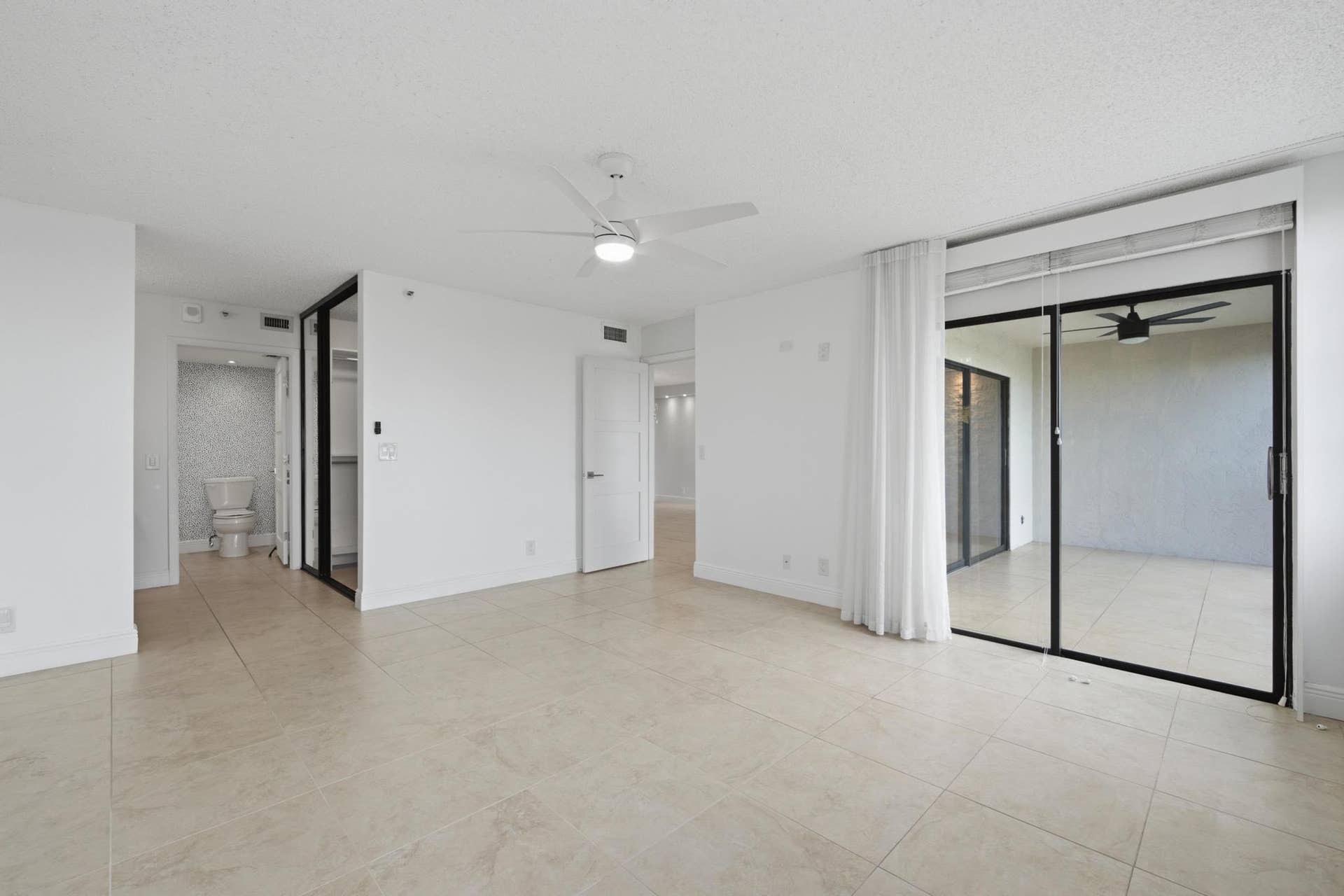2215 Cypress Island Drive, #906, Pompano Beach, FL 33069 DSC09105