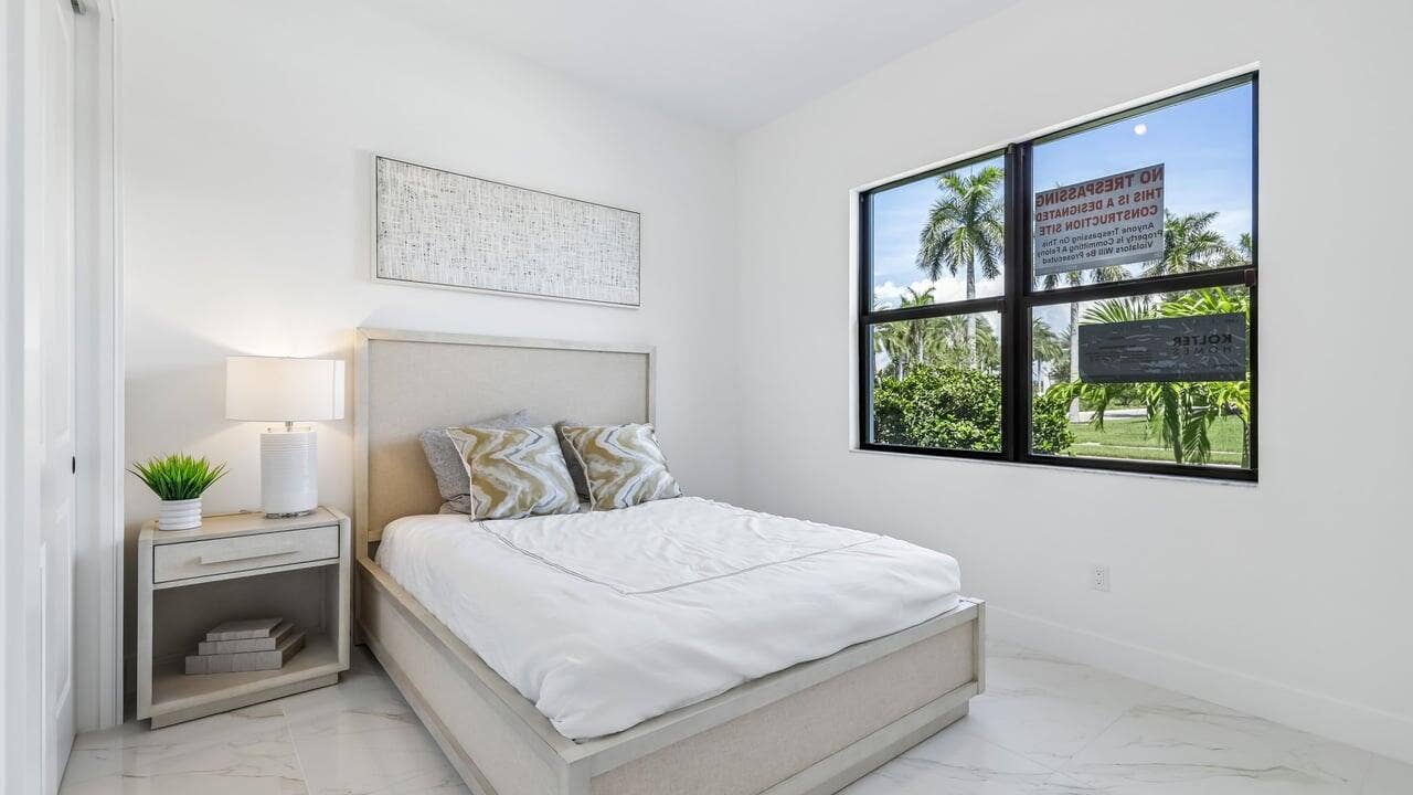 5633 Saint Armands Way, Westlake, FL 33470 Bedroom
