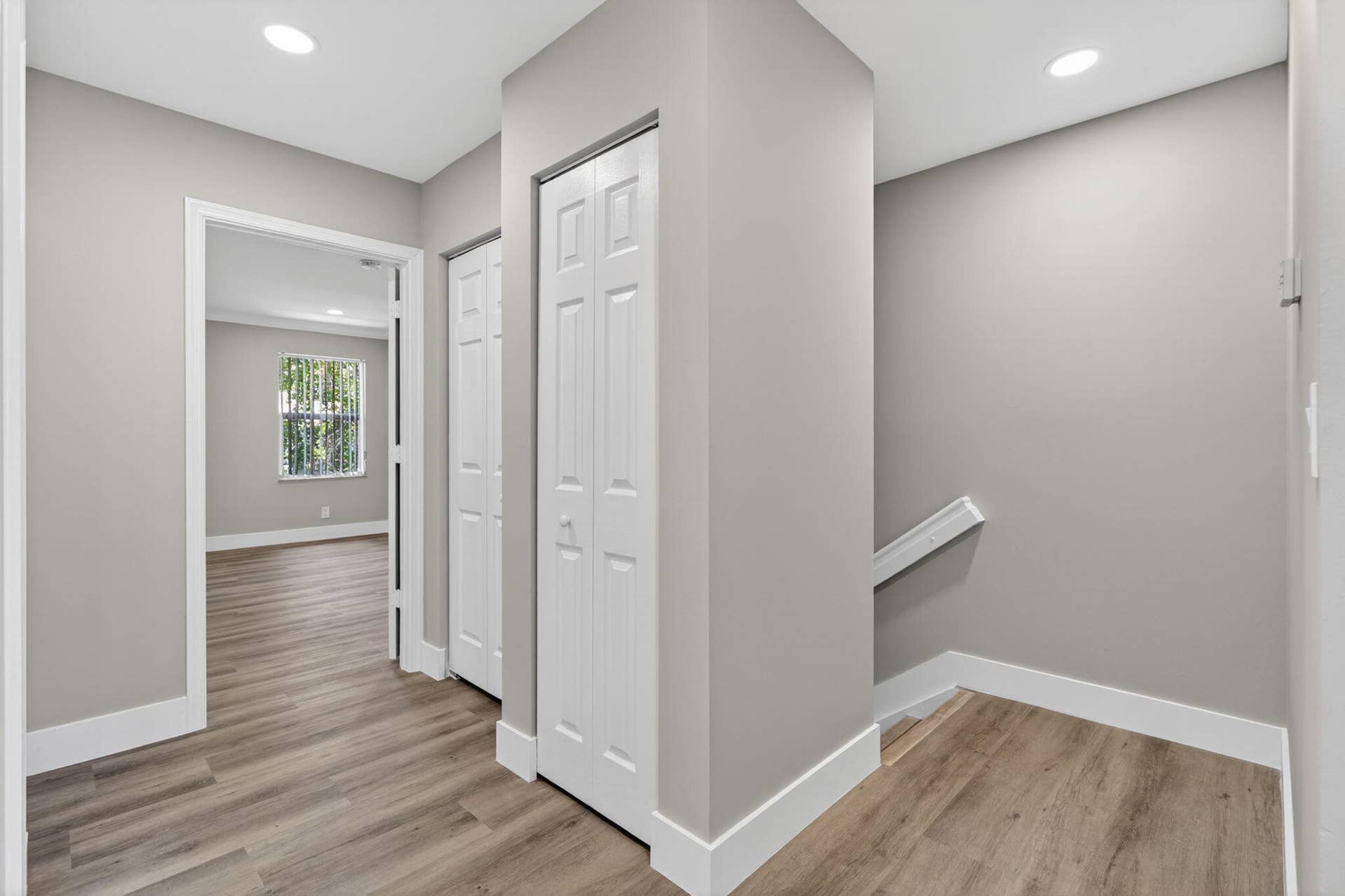106 Fox Meadow Run, Jupiter, FL 33458 Hallway 2nd Floor