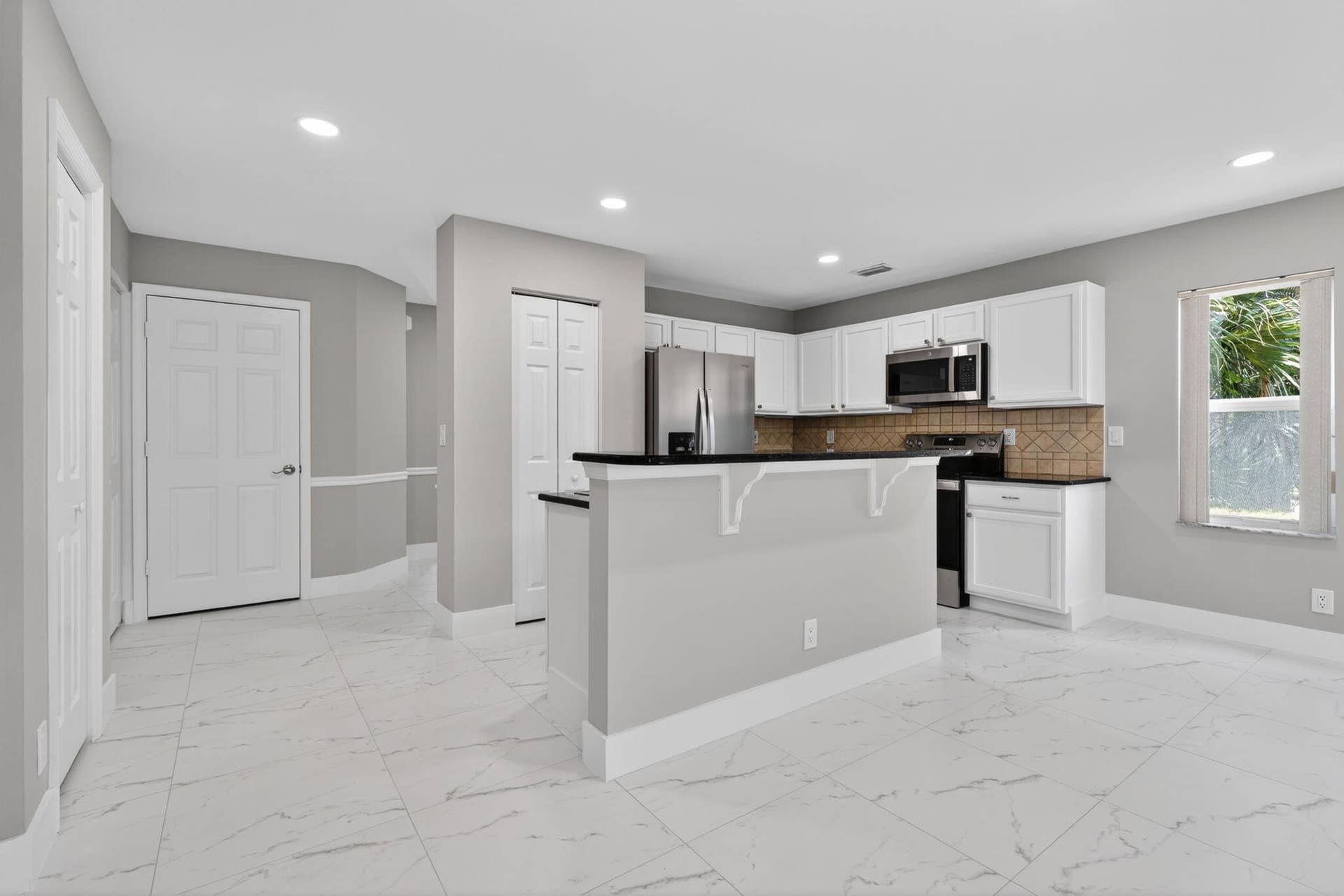 106 Fox Meadow Run, Jupiter, FL 33458 Kitchen
