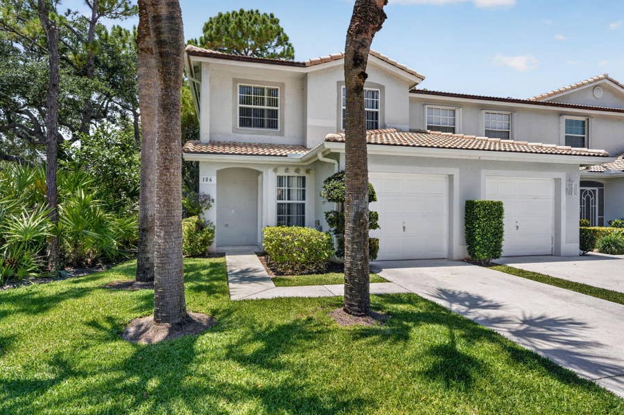 Property photo for 106 Fox Meadow Run, Jupiter, FL