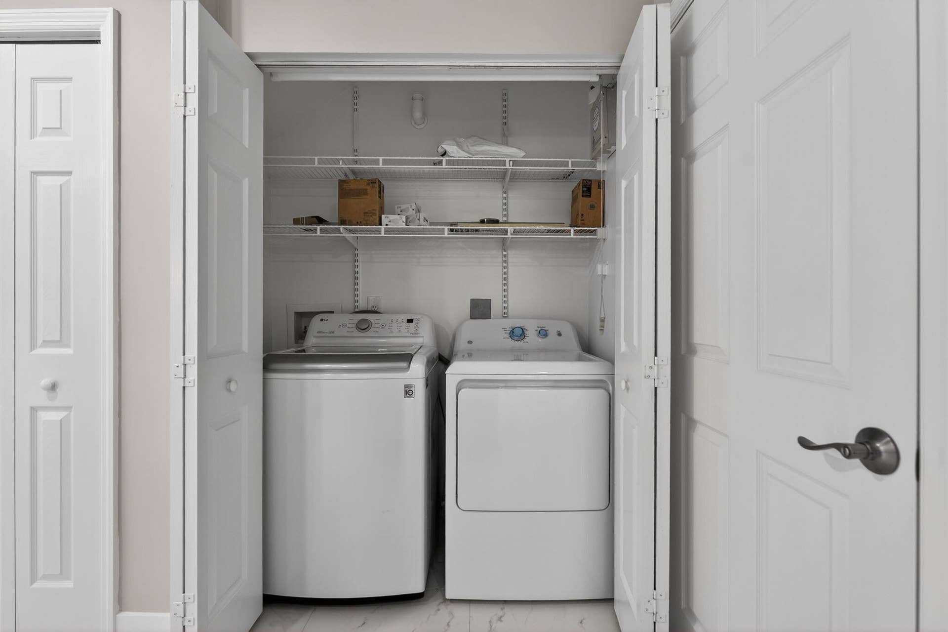 106 Fox Meadow Run, Jupiter, FL 33458 Laundry