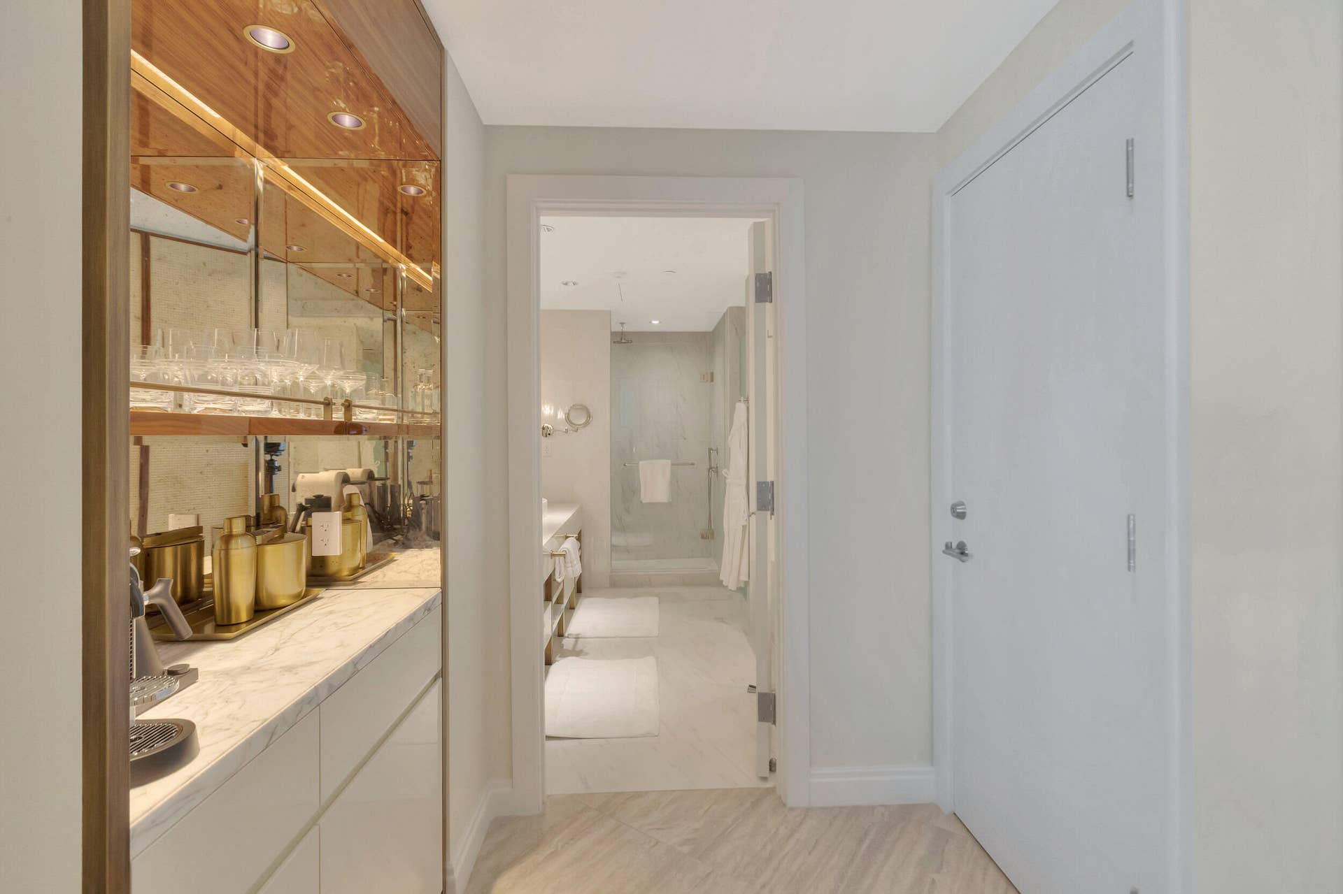 525 N Fort Lauderdale Beach Boulevard, #602, Fort Lauderdale, FL 33304 41__g6i3879