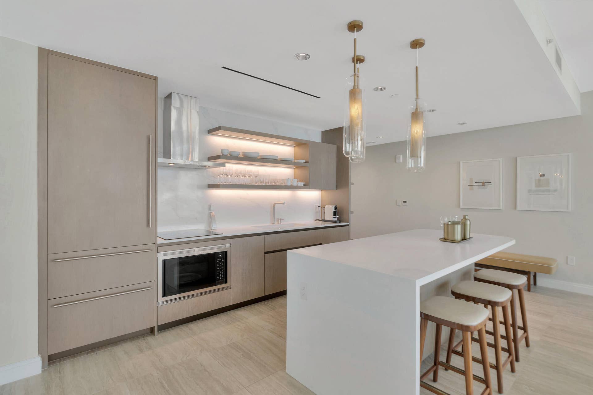 525 N Fort Lauderdale Beach Boulevard, #602, Fort Lauderdale, FL 33304 07__g6i3654
