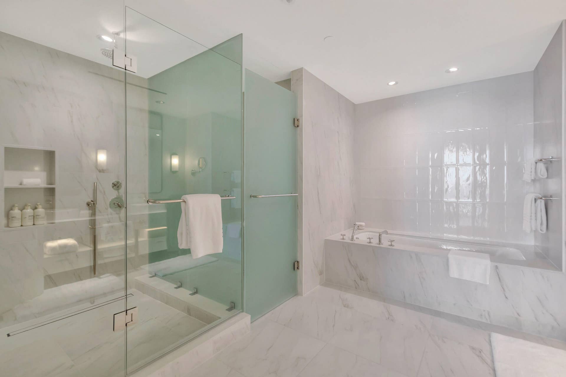 525 N Fort Lauderdale Beach Boulevard, #602, Fort Lauderdale, FL 33304 20__g6i3734