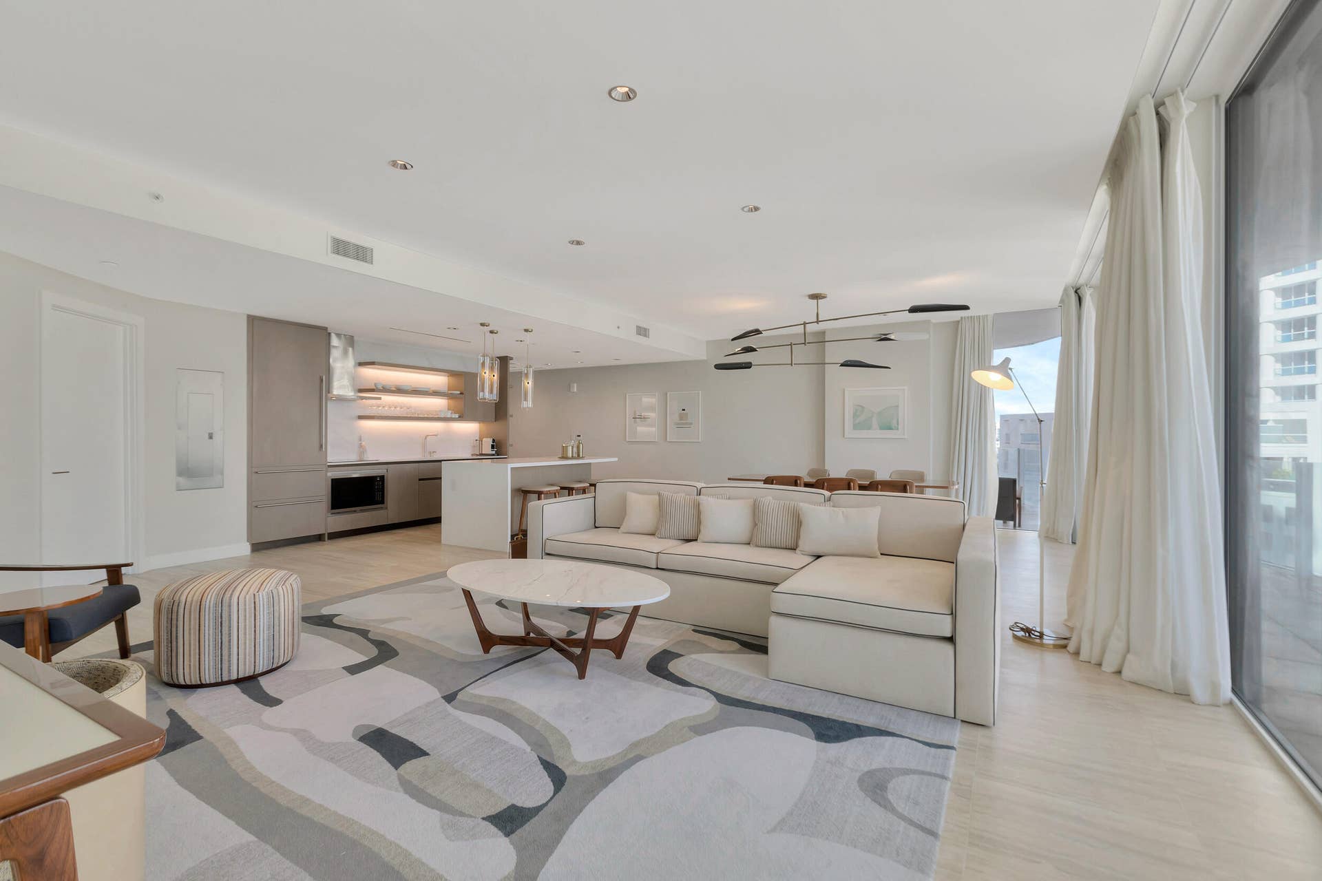 525 N Fort Lauderdale Beach Boulevard, #602, Fort Lauderdale, FL 33304 05__g6i3644
