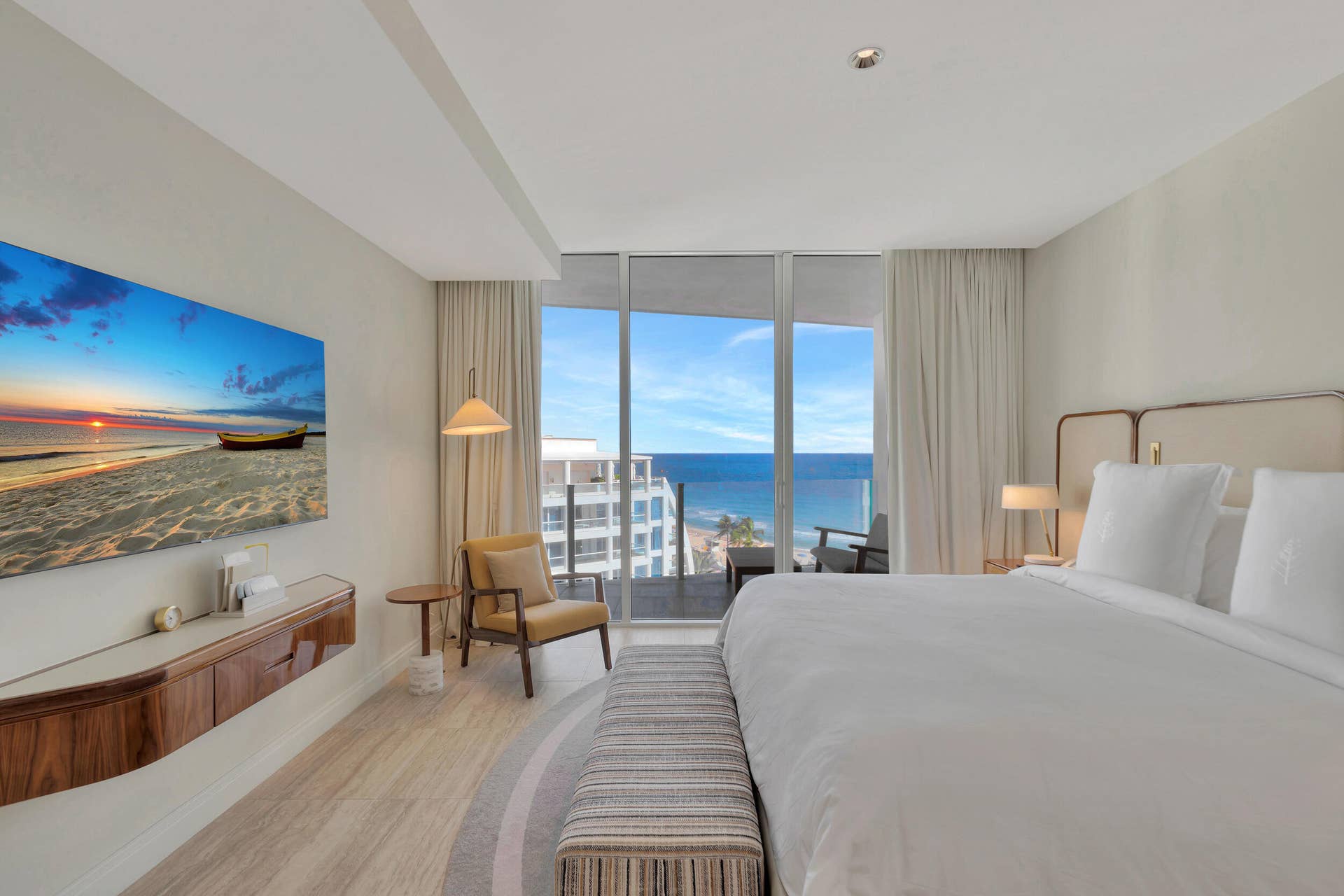 525 N Fort Lauderdale Beach Boulevard, #602, Fort Lauderdale, FL 33304 21__g6i3739