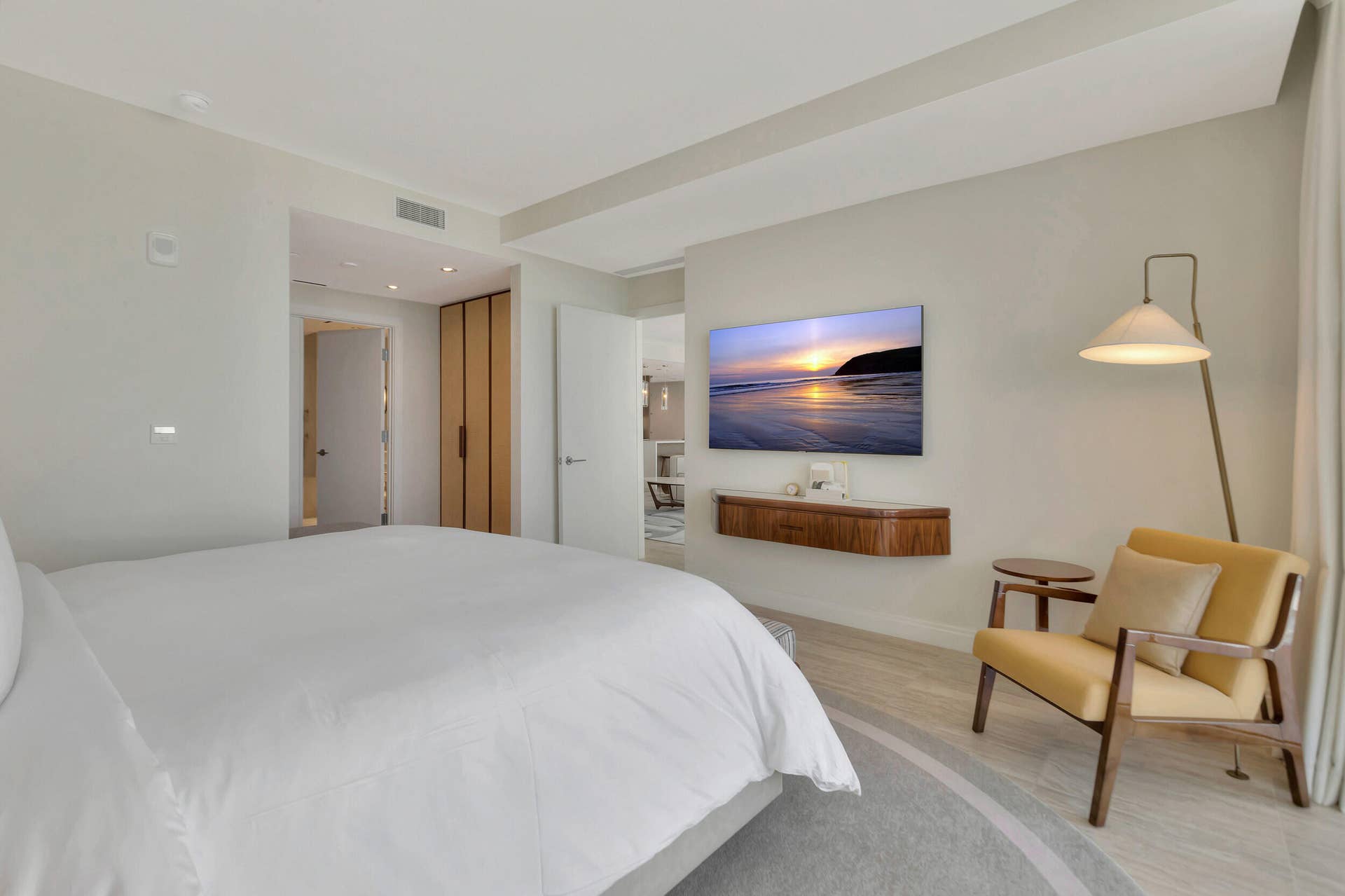 525 N Fort Lauderdale Beach Boulevard, #602, Fort Lauderdale, FL 33304 17__g6i3714