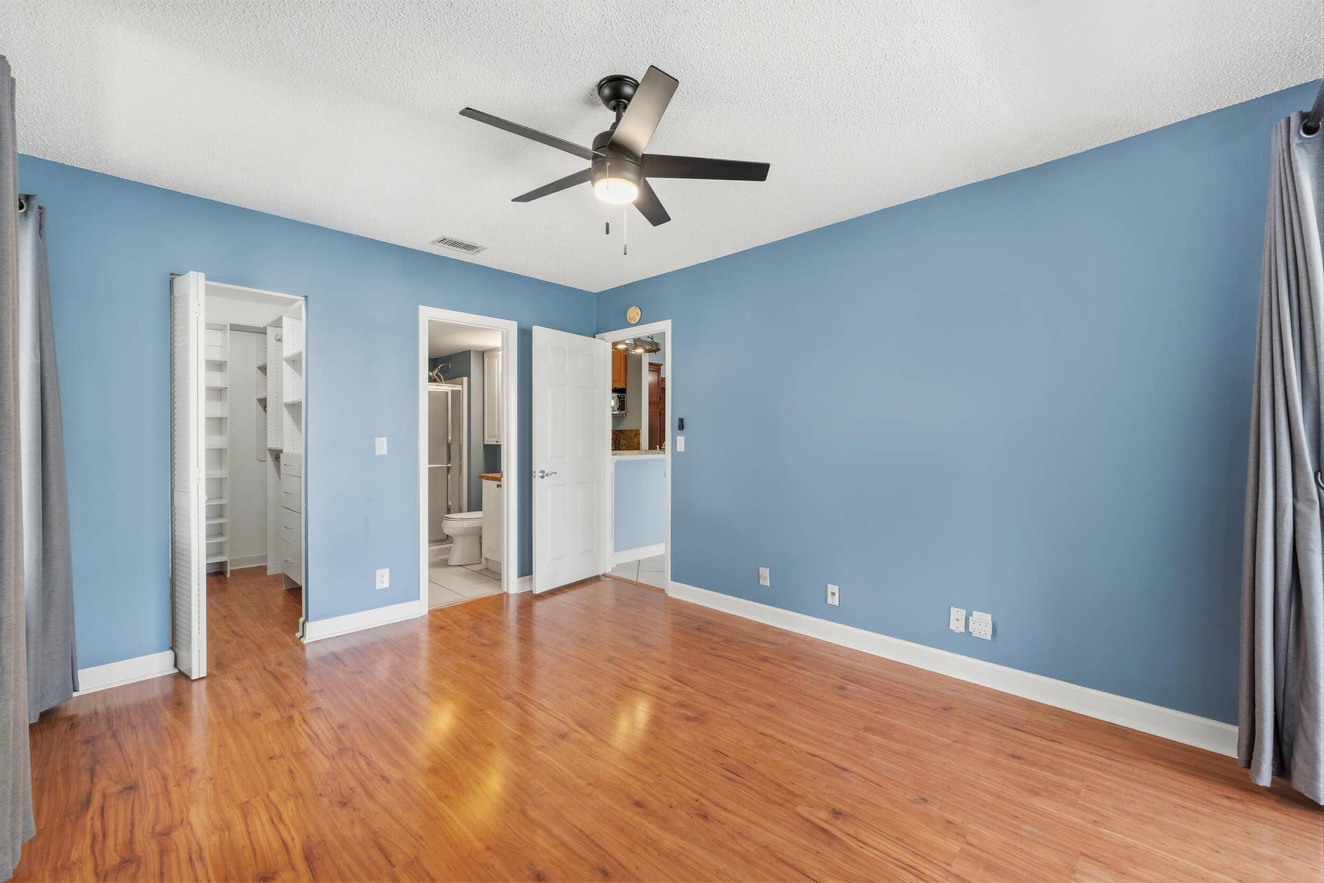 6314 Chasewood Drive, #E, Jupiter, FL 33458 Primary bedroom