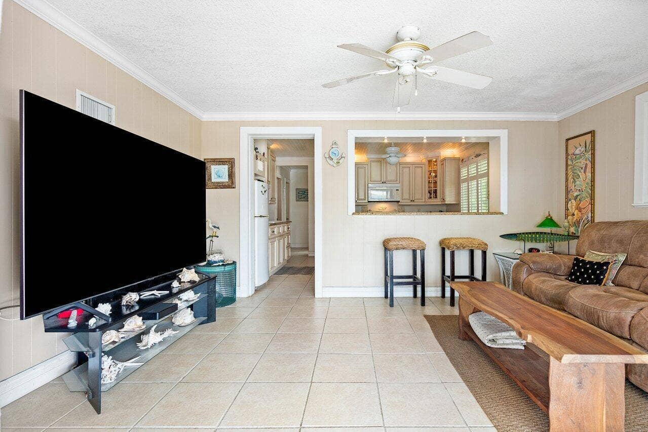 11091 Ellison Wilson Road, North Palm Beach, FL 33408 Interior Living Area