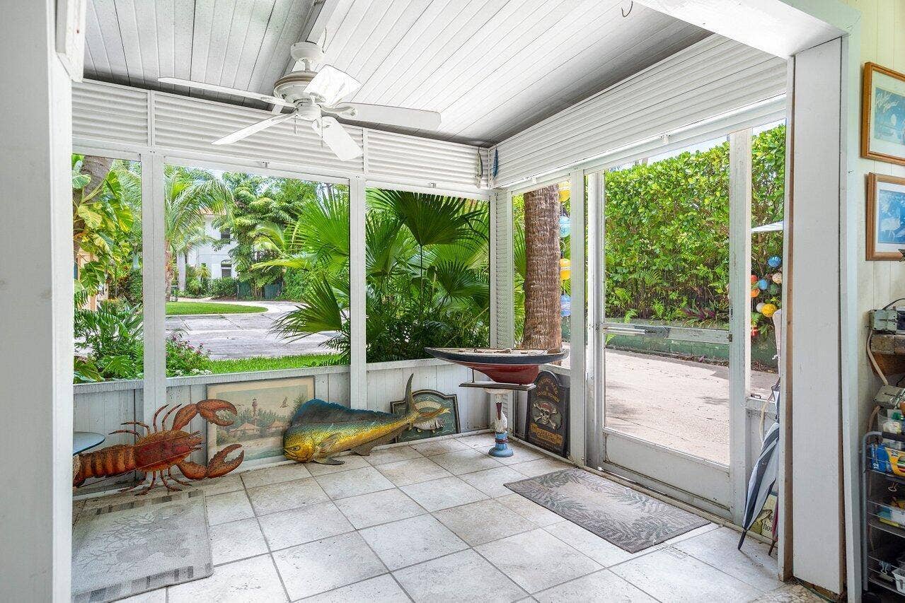 11091 Ellison Wilson Road, North Palm Beach, FL 33408 Interior