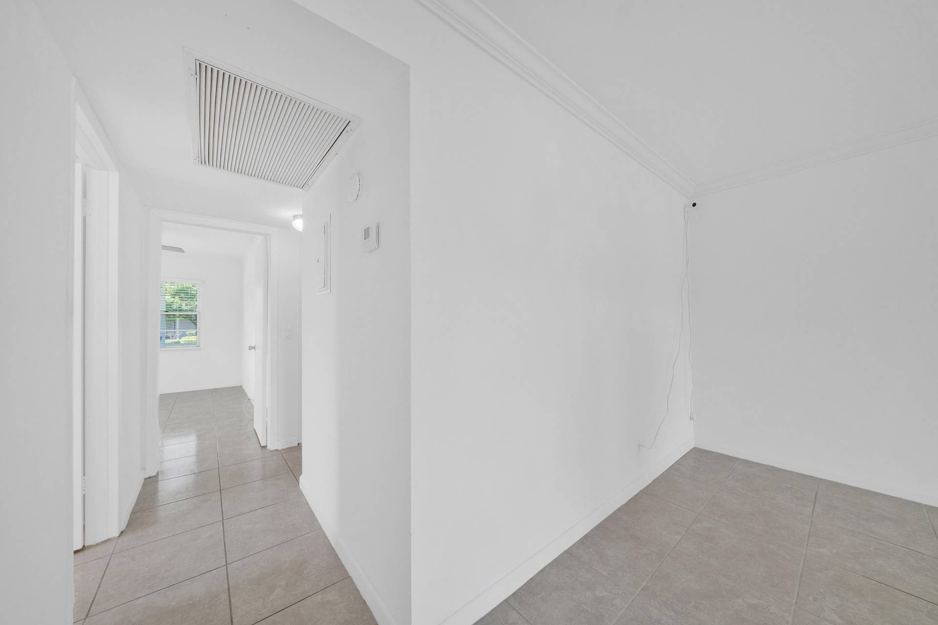 4 Living Area (2)
