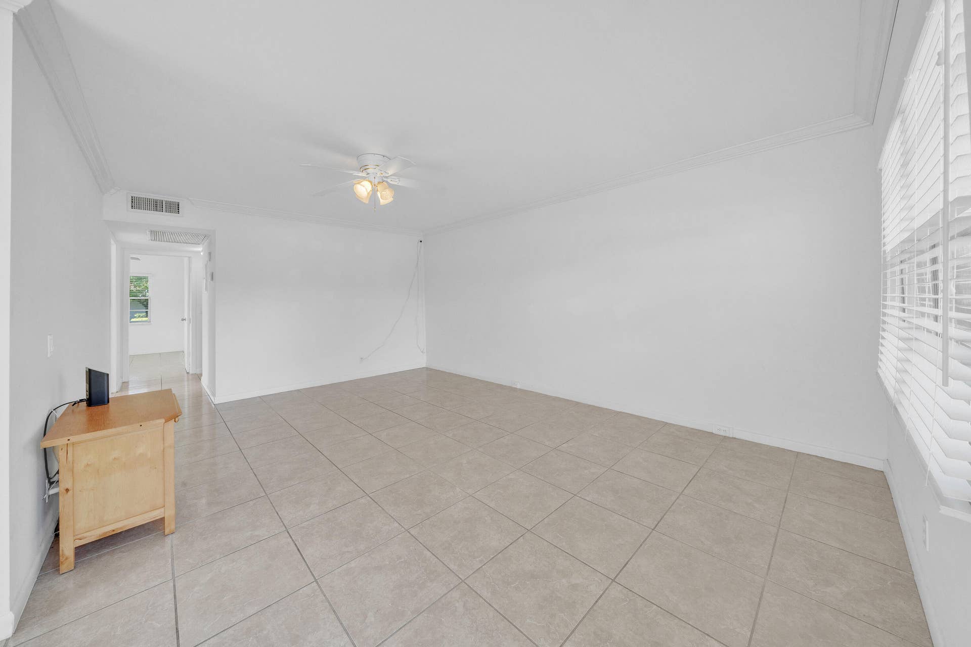 4 Living Area (1)
